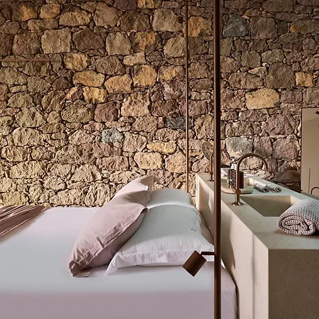 D3 Milos * Pláka Mílu