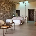 D3 Milos Hotel *
