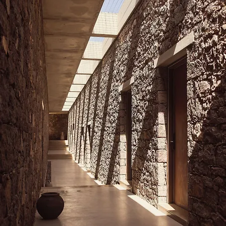 D3 Milos Plaka (Milos)