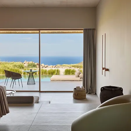 D3 Milos Hotel *