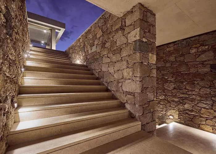 D3 Milos Plaka (Milos)